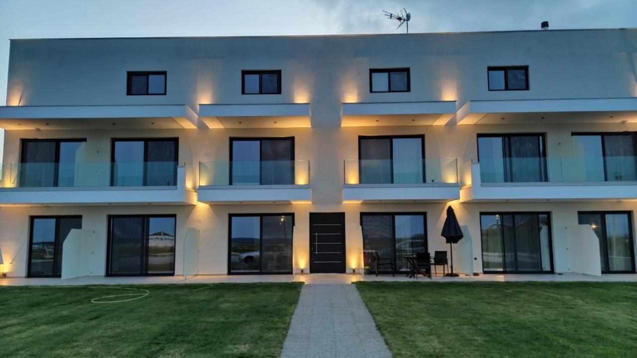Onar Sarti Luxury Living Apartment Екстериор снимка